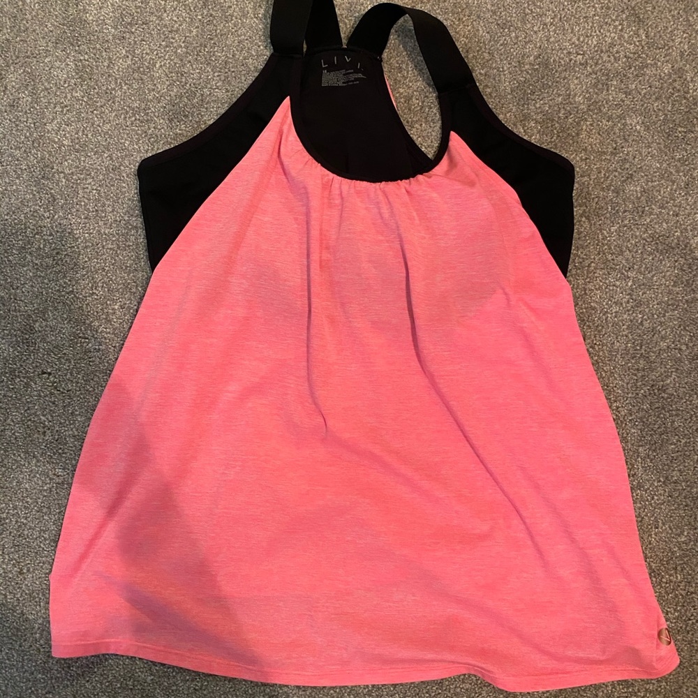 Livi Tank 2For1!
